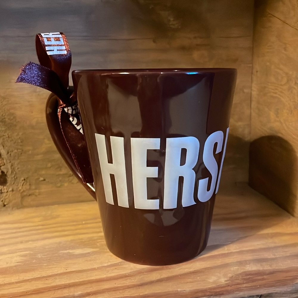 HERSHEY’S CHOCOLATE WORLD Brown Ceramic Tapered Coffee Mug/ Tea Cup